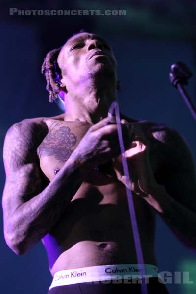 TRICKY - 2010-08-13 - PARIS - Parvis de l'Hotel de Ville - 